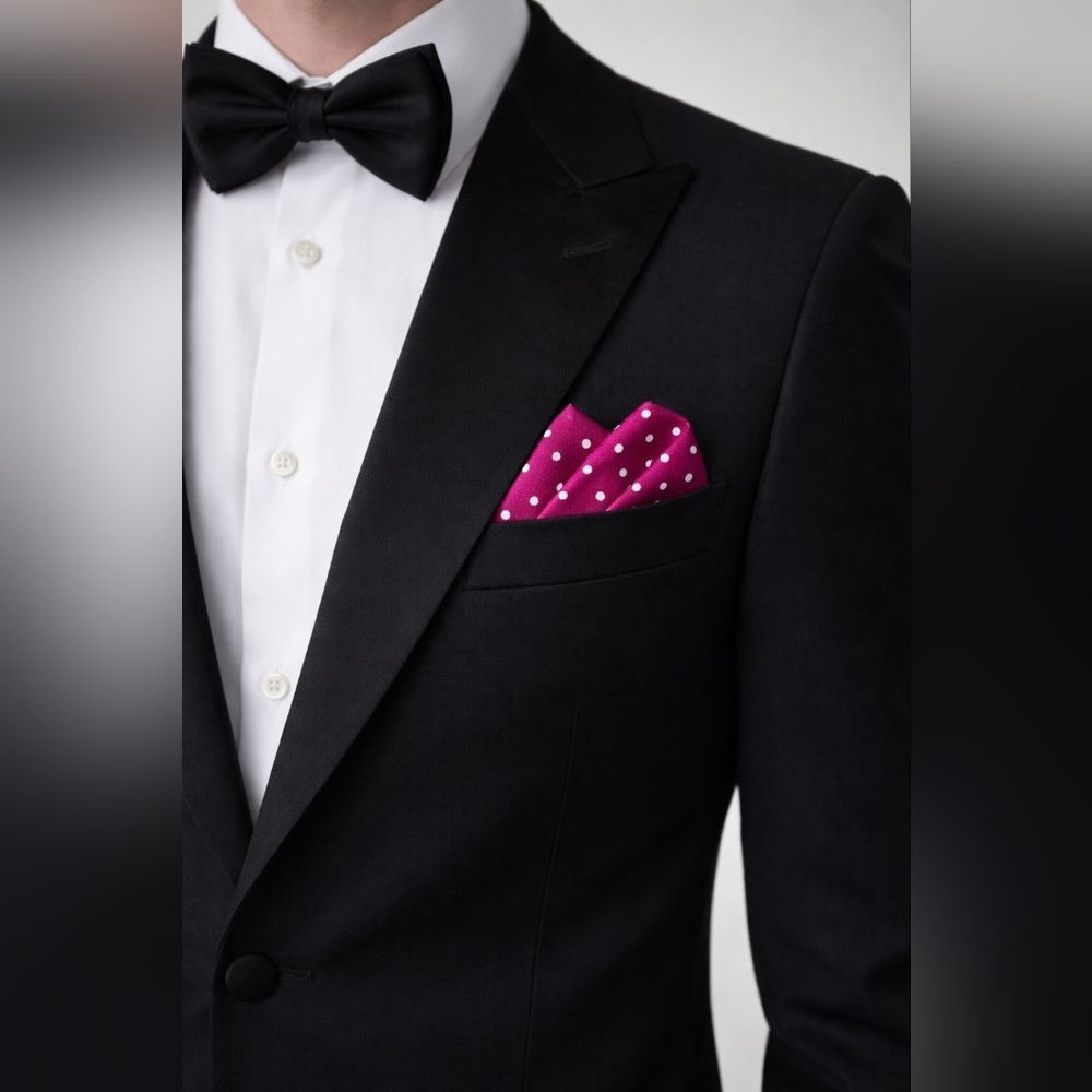 NWT Nordstrom Rack Berry Polka Dot Pocket Square 10 Groomsmen Wedding Tuxedo Acc